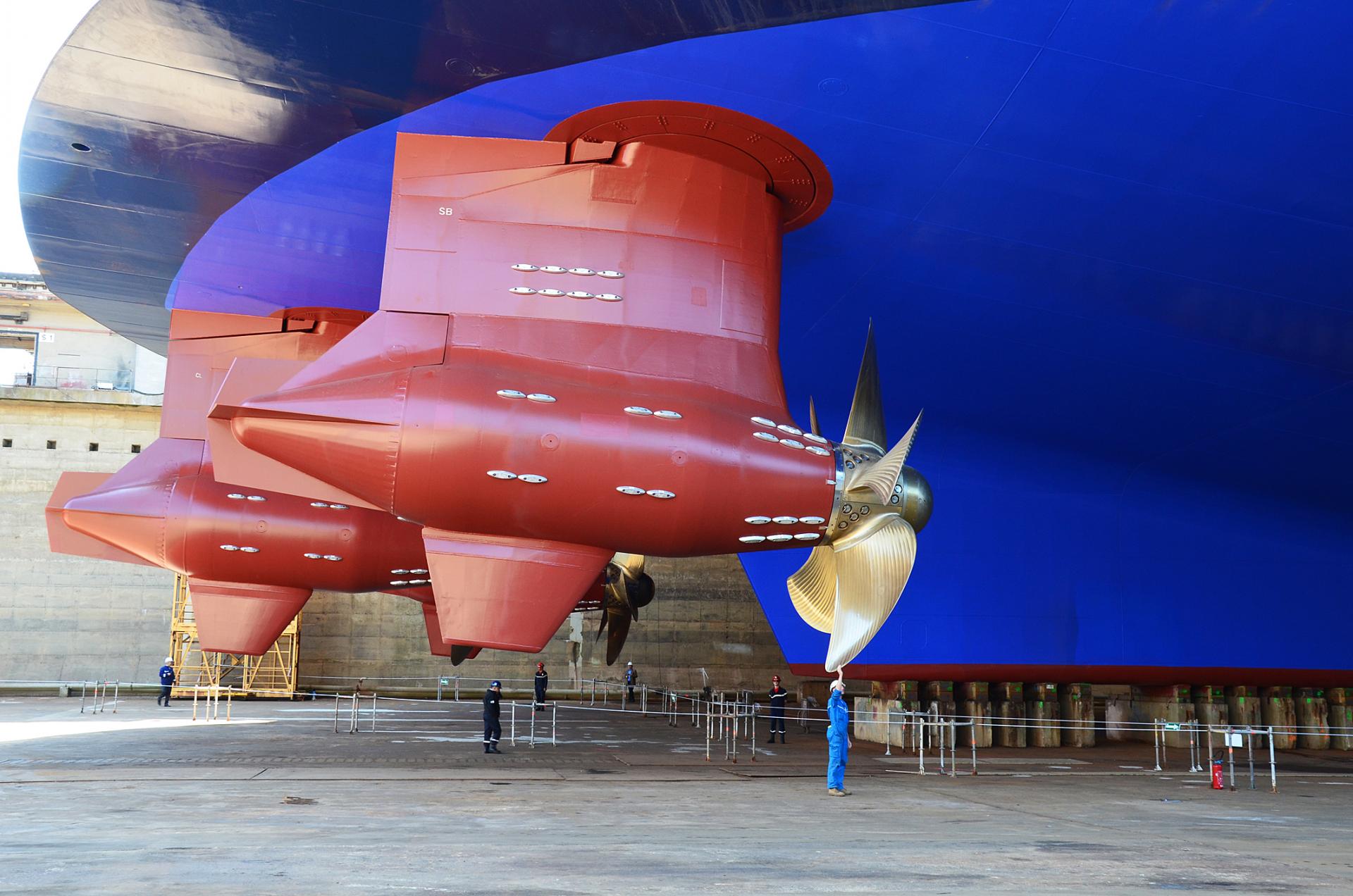 Visiter les chantiers navals de SaintNazaire Une visite incontournable