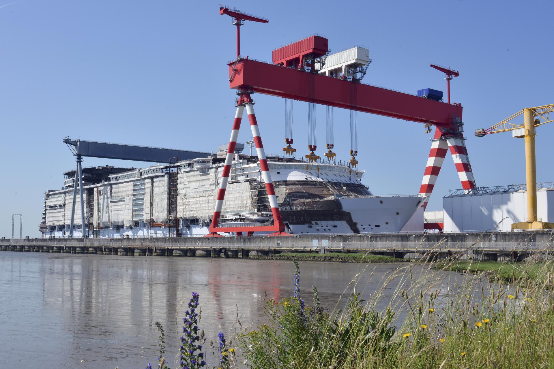 Visiter les chantiers navals de SaintNazaire Une visite incontournable
