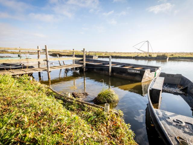Chalands Port Chaussee Neuve Briere